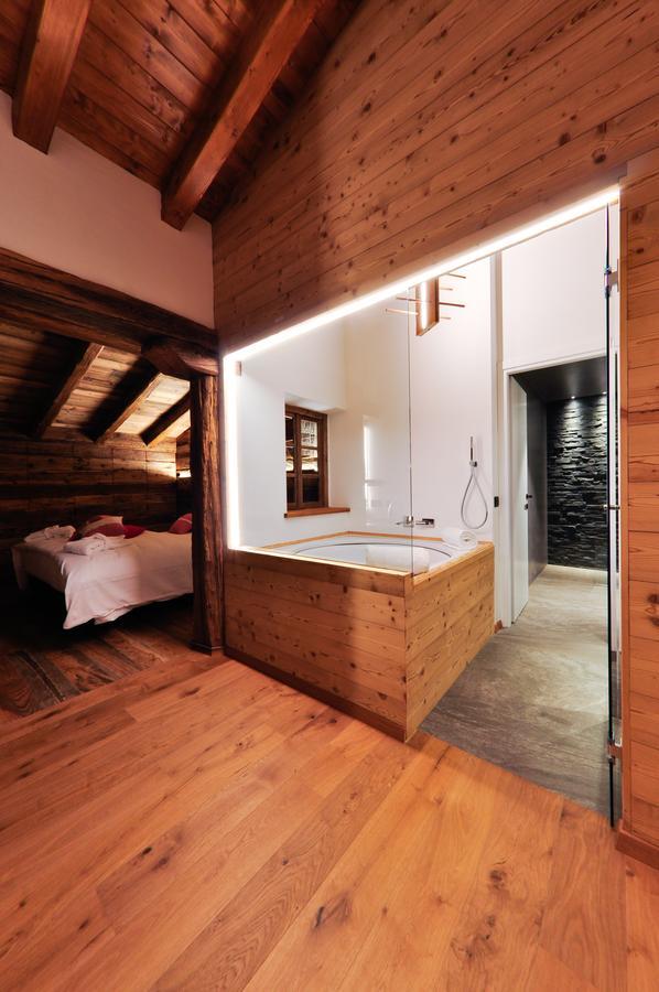 Suite con Vasca Idromassaggio e Sauna